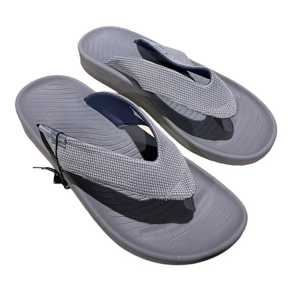 Hey Dude Milo Gray Sandals - NWT (2 sizes available) Size: 11 & 13 Mens - Picture 1 of 9